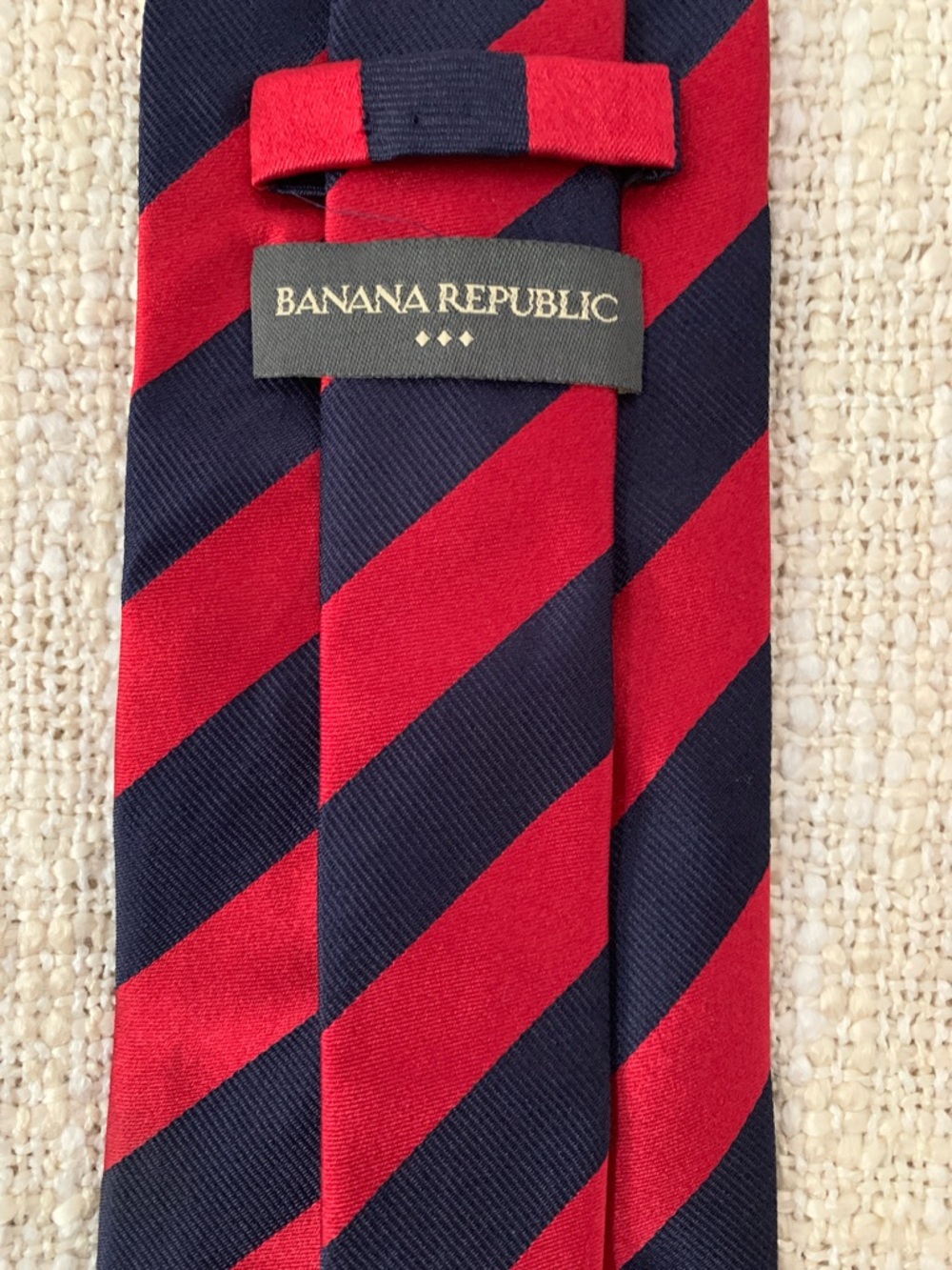 BANANA REPUBLIC silk tie